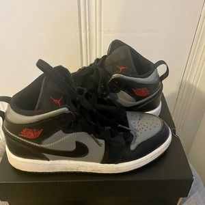 Jordan Mid Size 1 Used